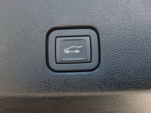 Used 2024 Cadillac XT6 Sport w/ Platinum Package AWD/4WD image 31