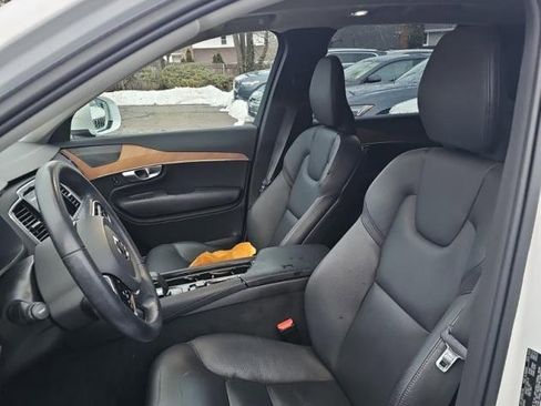 Used 2023 Volvo XC90 B6 Plus w/ Protection Package Premier image 6