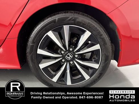 Used 2024 Honda Civic EX image 6
