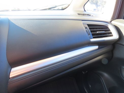 Used 2015 Honda Fit EX-L image 26