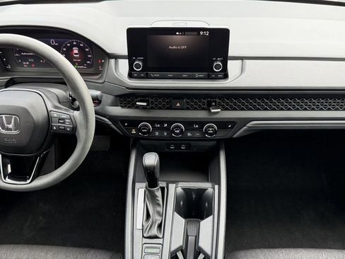Used 2023 Honda Accord EX image 14