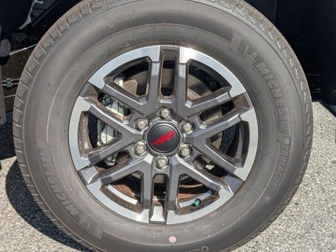 New 2024 Toyota Tacoma TRD Sport image 11