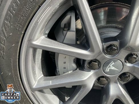 Used 2023 Tesla Model 3 Standard Range image 78