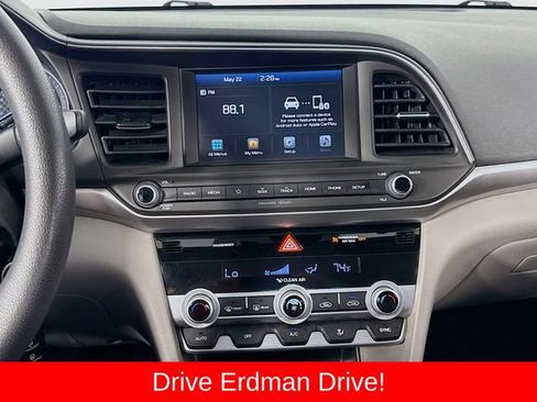 Used 2020 Hyundai Elantra SEL w/ Cargo Package (C1) FWD image 19