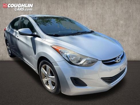 Used 2013 Hyundai Elantra GLS FWD image 1