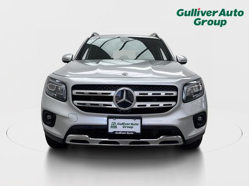 Used 2020 Mercedes-Benz GLB 250 4MATIC w/ Parking Assistance Package image 14