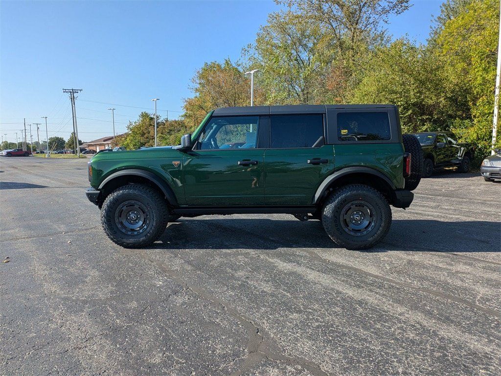 New 2025 Ford Bronco Badlands w/ Sasquatch Package AWD/4WD image 34