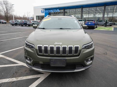 Used 2019 Jeep Cherokee Limited image 2