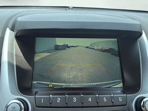 Used 2017 GMC Terrain SLE FWD image 17