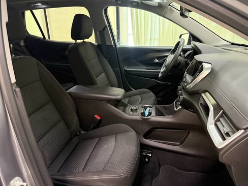 Used 2023 GMC Terrain SLE w/ Driver Convenience Package AWD/4WD image 25