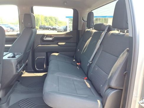 New 2026 Chevrolet Silverado 1500 LT Trail Boss w/ LPO, Dark Essentials Package AWD/4WD image 11