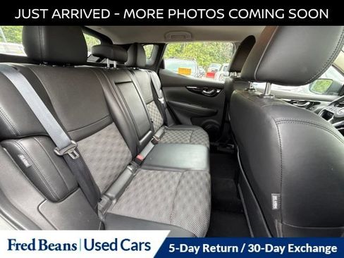 Certified 2022 Nissan Rogue Sport SV w/ Technology Package AWD/4WD image 14
