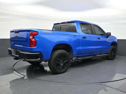 Used 2025 Chevrolet Silverado 1500 LT Trail Boss w/ Convenience Package II AWD/4WD image 5