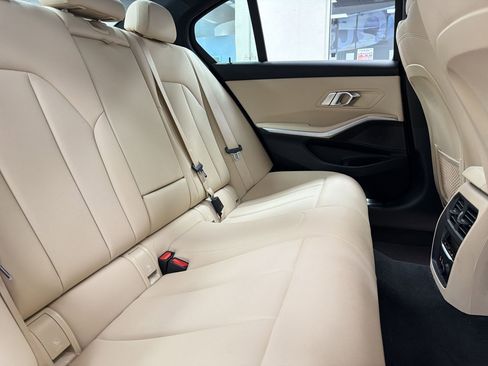 Used 2020 BMW 330i xDrive Sedan w/ Convenience Package AWD/4WD image 30