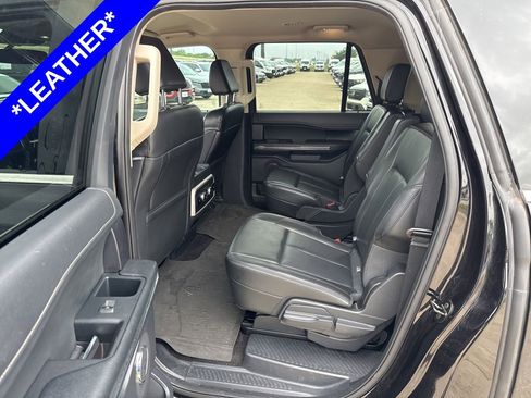 Used 2022 Ford Expedition Max XLT image 6