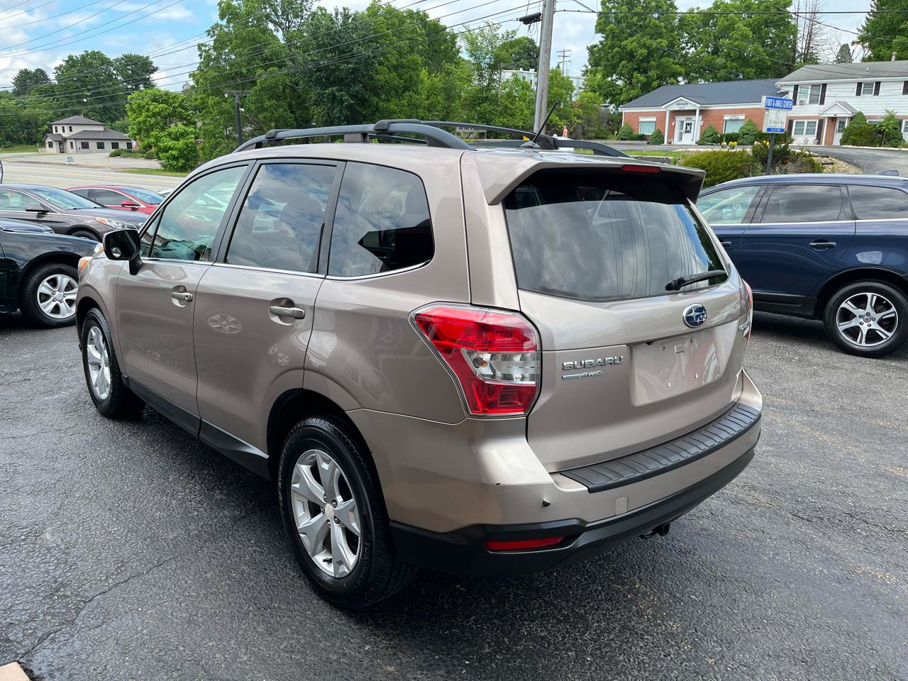 Used 2014 Subaru Forester 2.5i Limited w/ Popular Package #1 AWD/4WD image 9