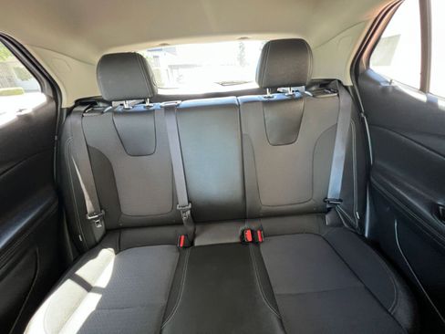 Used 2025 Buick Encore GX Preferred FWD image 36