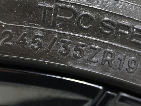 Used 2023 Chevrolet Corvette Stingray w/ Z51 Performance Package image 47