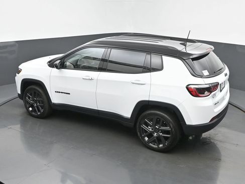 New 2026 Jeep Compass Limited image 41