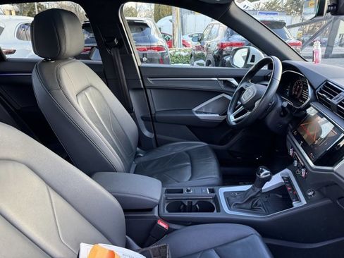 Certified 2023 Audi Q3 2.0T Premium Plus w/ Premium Plus Package image 28