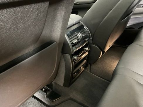 Used 2018 BMW X5 xDrive35i AWD/4WD image 16