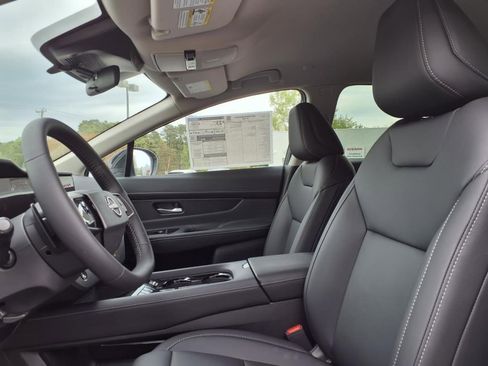 New 2025 Nissan Murano SV image 10