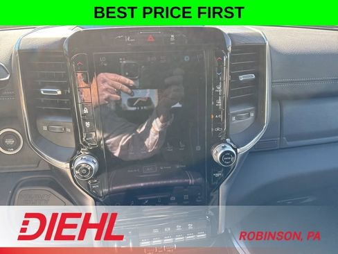 New 2026 RAM 2500 Laramie AWD/4WD image 32