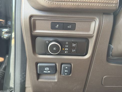 Used 2023 Ford Expedition King Ranch AWD/4WD image 31