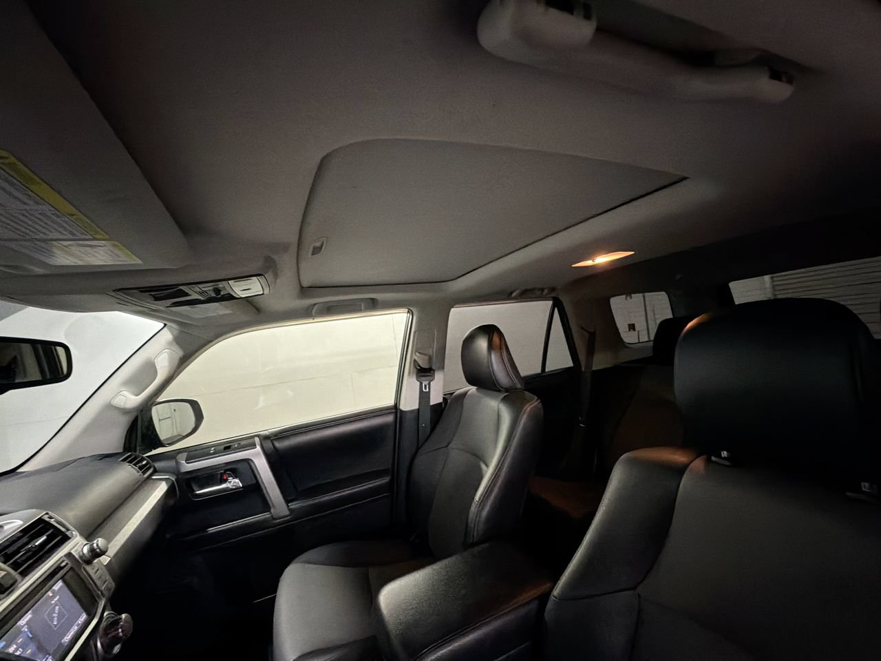 Used 2015 Toyota 4Runner SR5 Premium RWD image 17