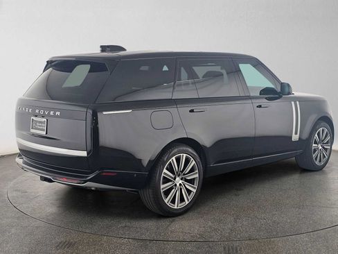Used 2025 Land Rover Range Rover Long Wheelbase Autobiography AWD/4WD image 5