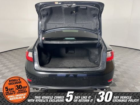 Used 2016 Lexus ES 350 image 19