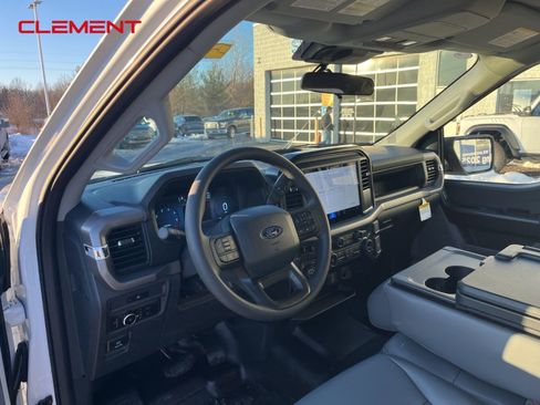 New 2025 Ford F150 XL w/ Equipment Group 103A High image 29