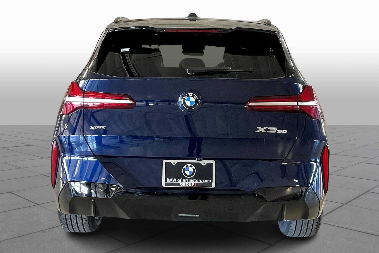 Used 2026 BMW X3 xDrive30i w/ M Sport Package AWD/4WD image 4