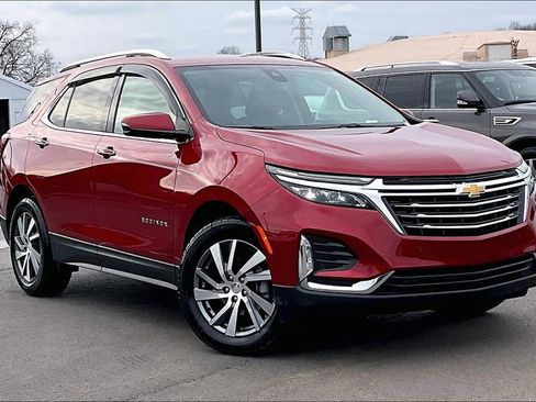 Used 2024 Chevrolet Equinox Premier w/ LPO, Floor Liner Package image 36