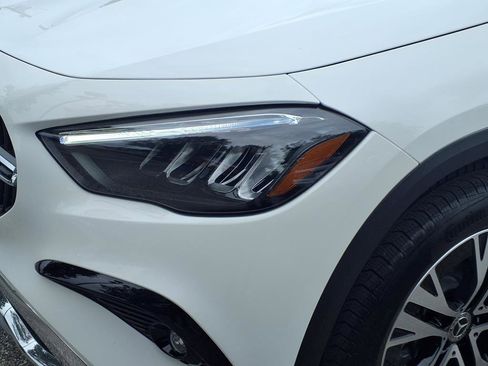 Used 2026 Mercedes-Benz GLA 250 image 4