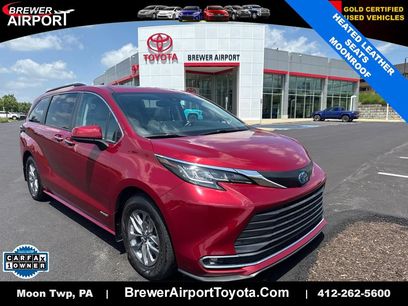 Certified 2021 Toyota Sienna XLE w/ XLE Plus Package