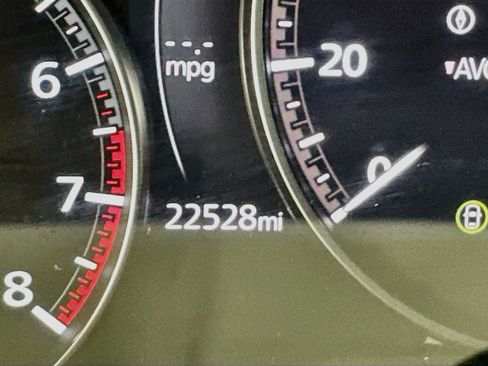 Used 2025 MAZDA CX-50 AWD 2.5 S w/ Premium Package image 19