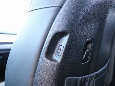 Used 2022 Kia Telluride EX image 20