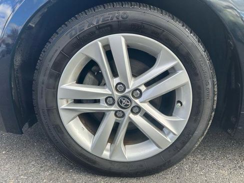 Used 2021 Toyota Corolla SE image 23