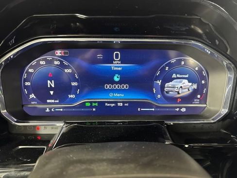 Used 2025 Chevrolet Silverado 1500 RST w/ Redline Edition AWD/4WD image 17