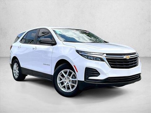 Used 2024 Chevrolet Equinox LS FWD image 12