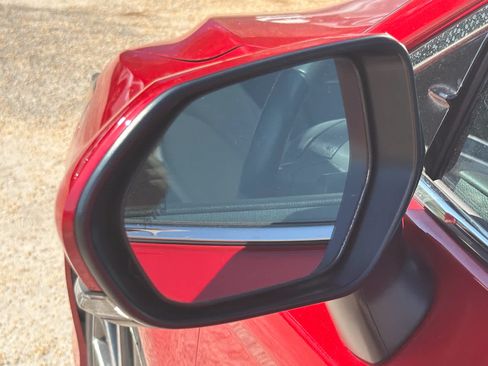 Used 2023 Toyota Camry XLE FWD image 13