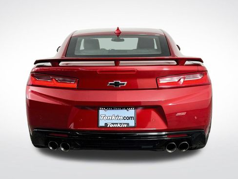 Used 2016 Chevrolet Camaro SS RWD image 7