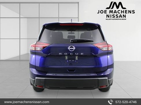 New 2026 Nissan Rogue SV FWD image 5