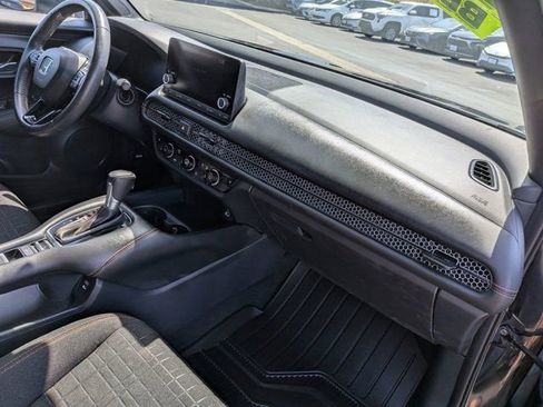 Used 2024 Honda HR-V Sport image 6