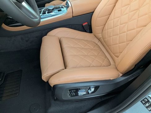 New 2026 BMW X7 xDrive40i image 16