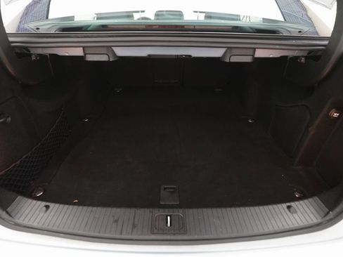 Used 2015 Mercedes-Benz E 350 4MATIC Sedan image 10