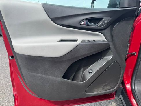 Used 2019 Chevrolet Equinox LT AWD/4WD image 15