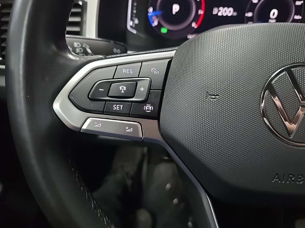 Used 2020 Volkswagen Atlas Cross Sport SEL FWD image 20