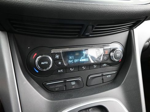 Used 2014 Ford Escape SE w/ Equipment Group 201A image 16